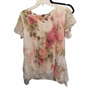 White & pink floral short sleeve top w/ lace overlay rhinestone details medium
